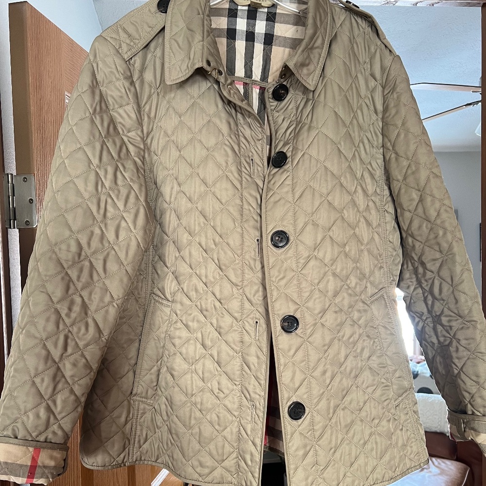 Burberry Diamond quilted jacket